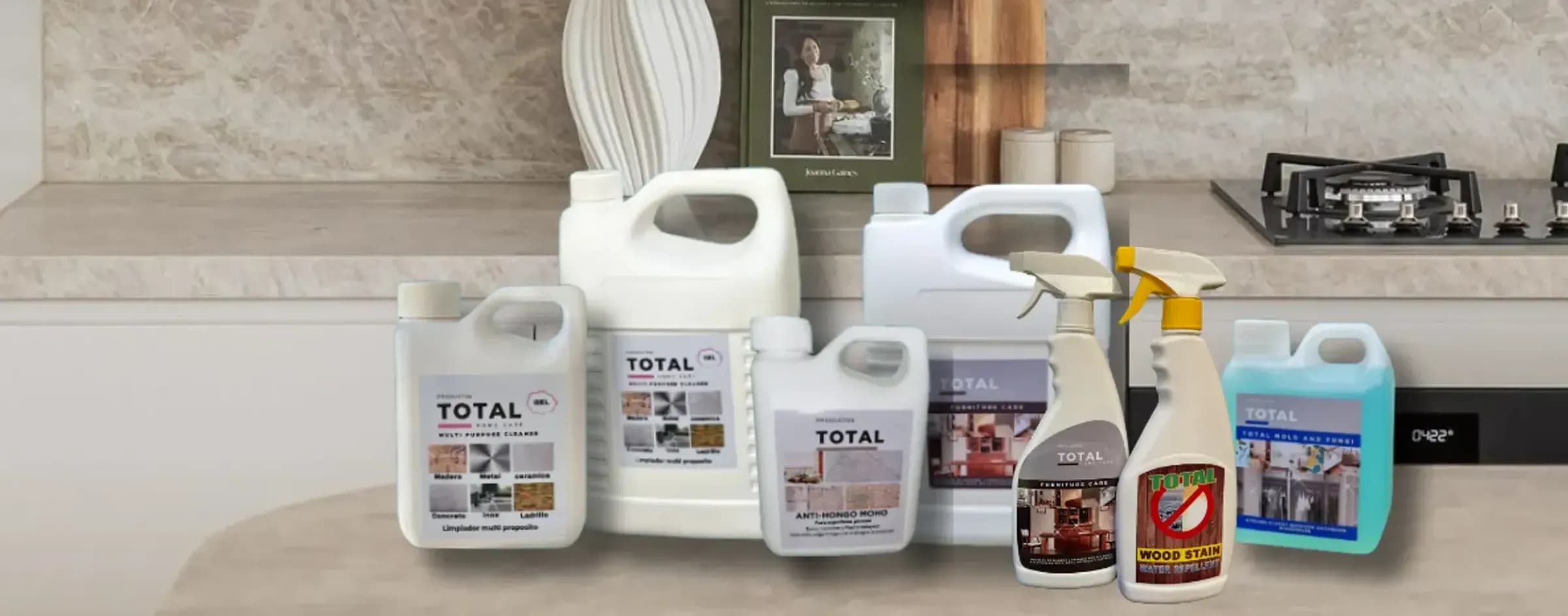 Imagen con galones y litros de Productos TOTAL de la línea home care
